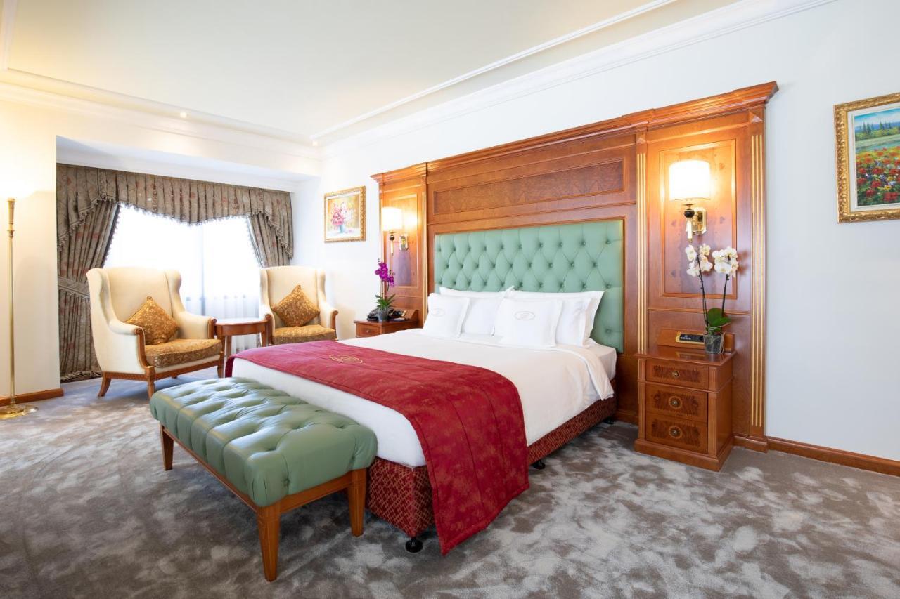 פרישטינה Swiss Diamond Hotel Prishtina מראה חיצוני תמונה A bedroom at the hotel