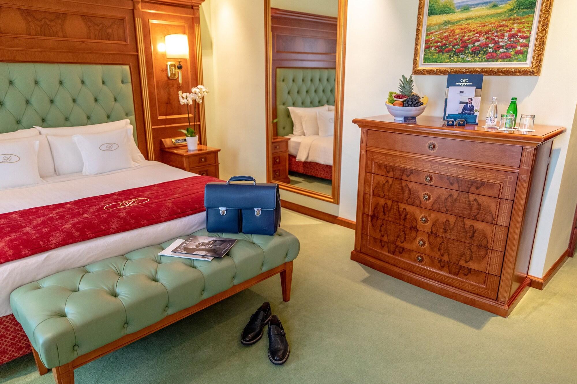 פרישטינה Swiss Diamond Hotel Prishtina מראה חיצוני תמונה A room at the hotel